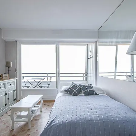 Luckey Homes - Avenue Des Essarts Apartamento
